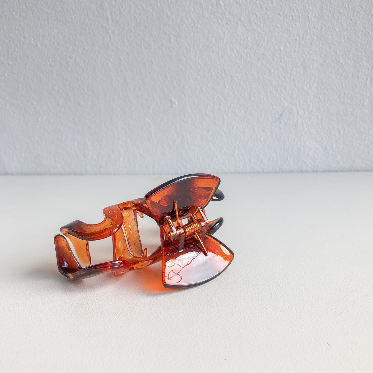 Amber Squiggle Hair Claw by Veronique