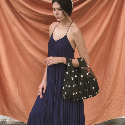 Daisy Mesh Bag in Creme by Veronique