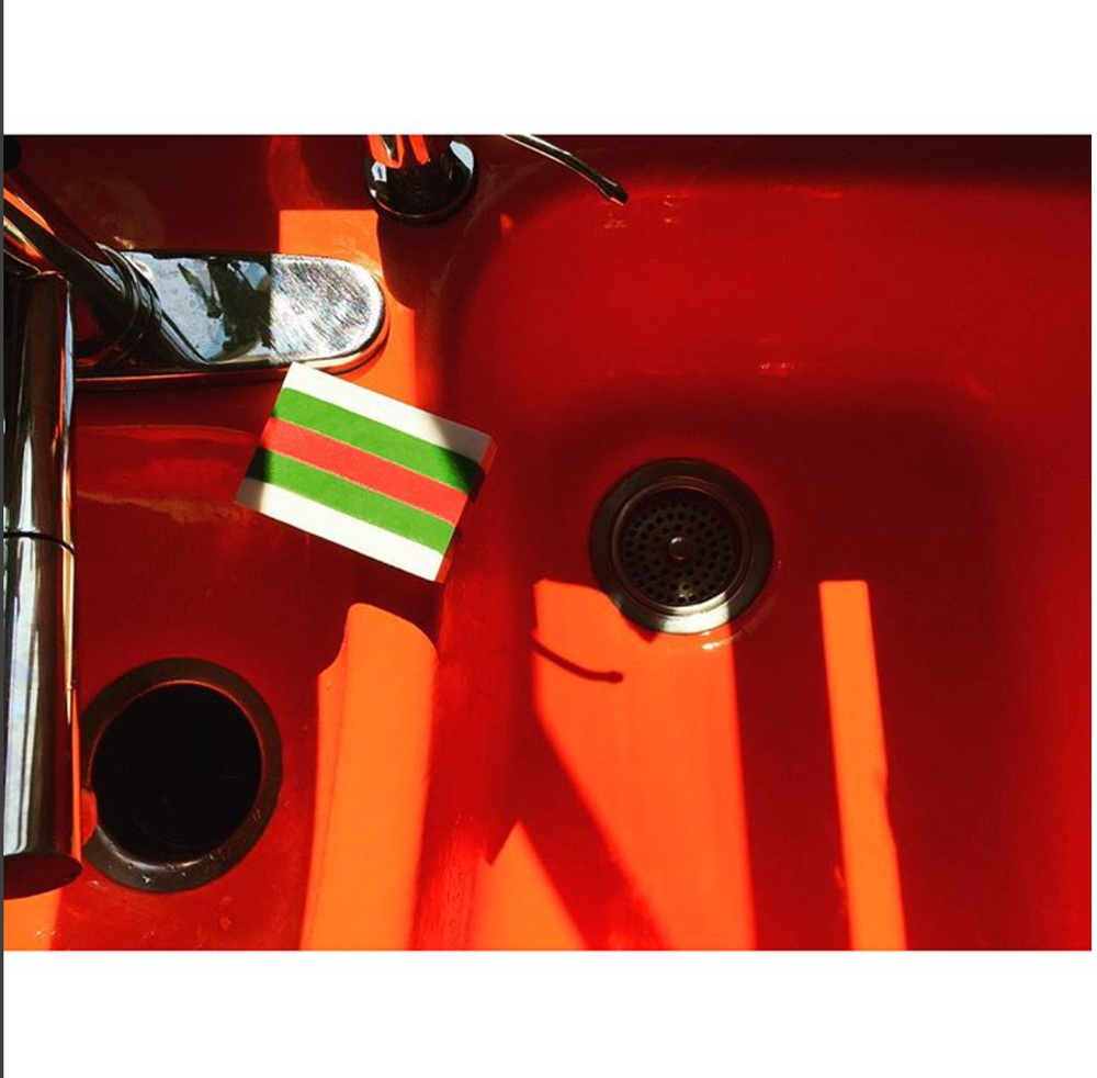 Italian Tomato Leaf Glycerine Soap - Emporium of the Modern Man
 - 3