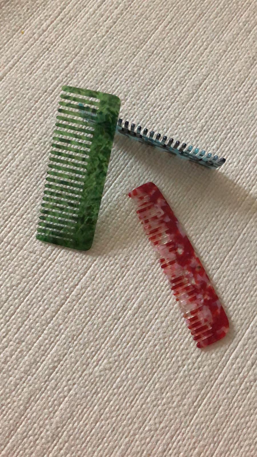 Veronique Acetate Hair Comb