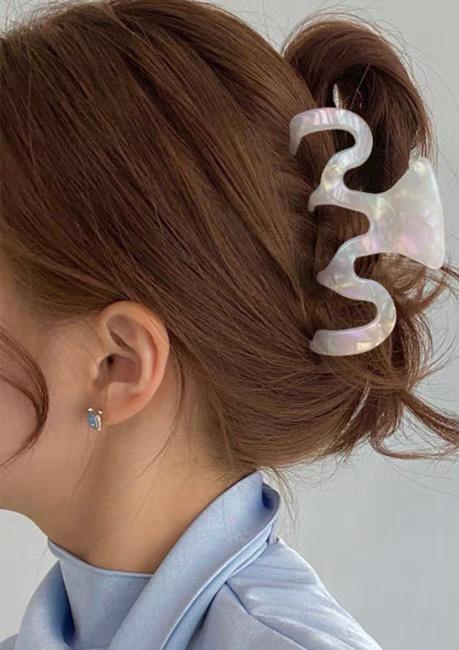 Amethyst Squiggle Hair Claw by Veronique