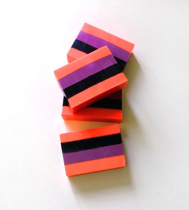 Mango & Red Currant Soap - Emporium of the Modern Man
 - 5