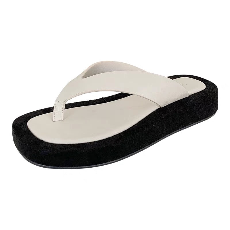 Ark Sandals by Veronique