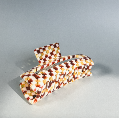 Butternut Hair Claw v.1 by Veronique
